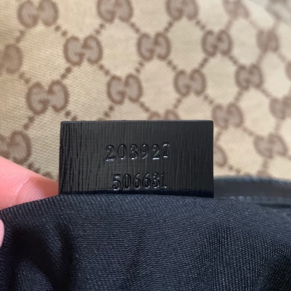 GUCCI BAG - Beige canvas with black patent leather - Picture 8 of 8